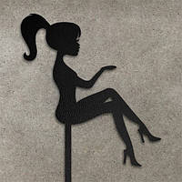 Дерев'яний топер "Сидня дівчина"