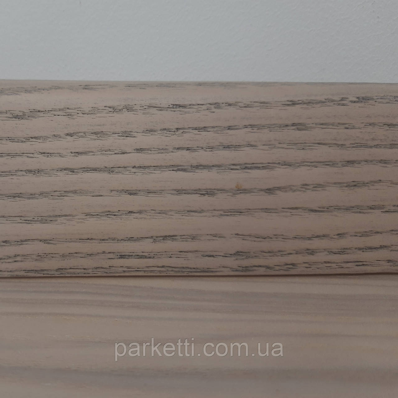 Плінтус шпонований Luxprofile Ясен Pampero, фото 1