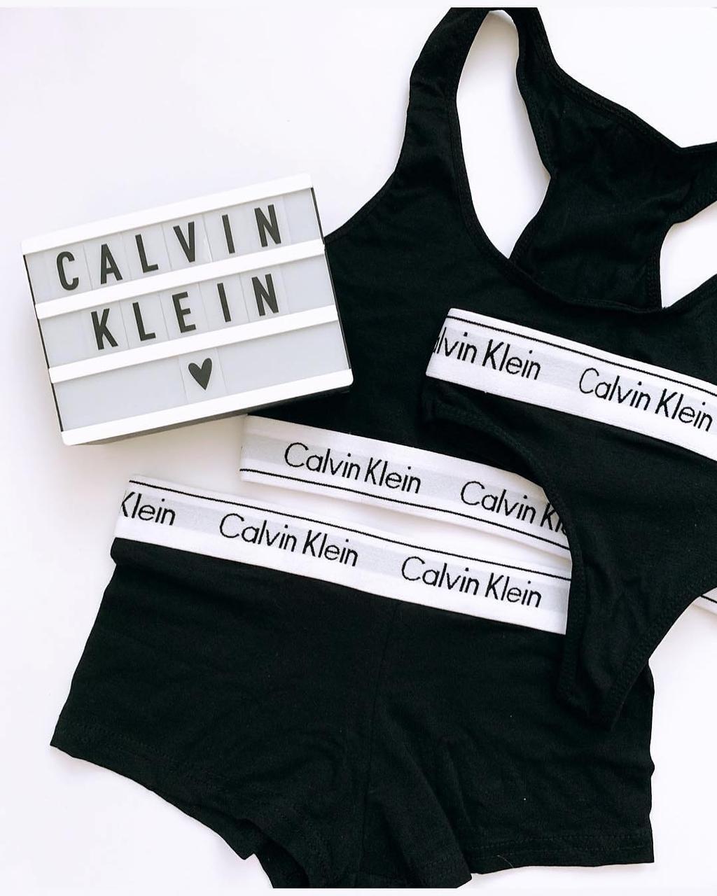 Набір жіночої білизни Calvin Klein 3 в 1 (топік + стрінги + шортики) | Чорний