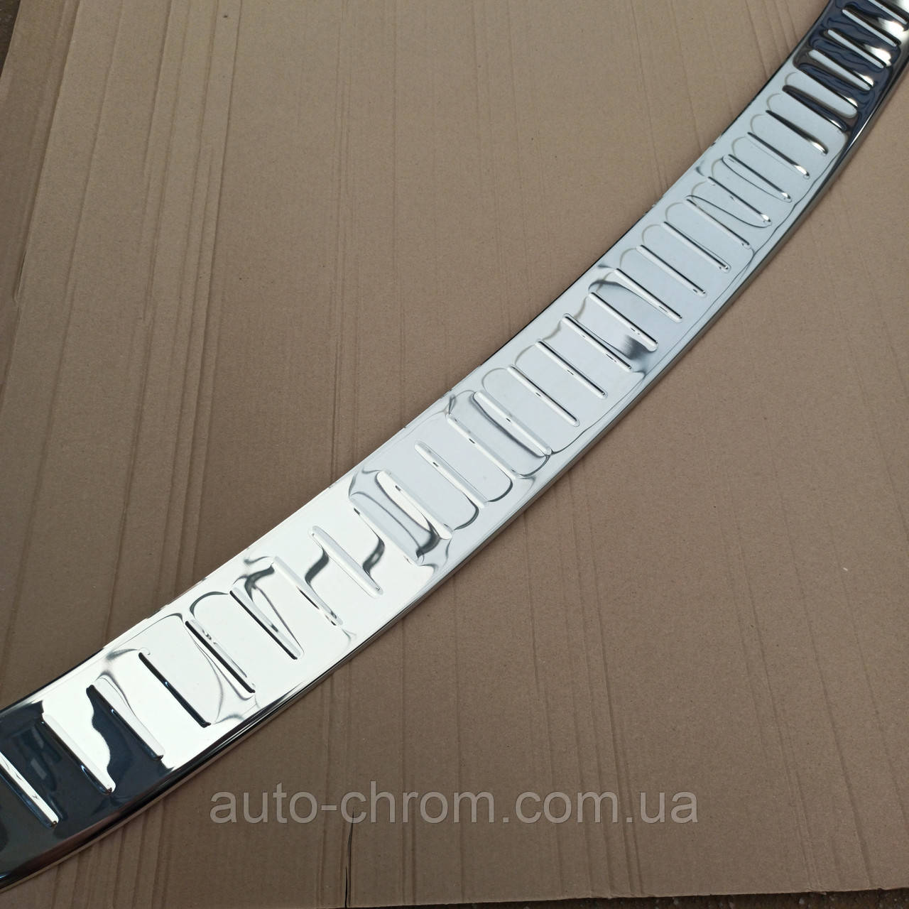 Накладка на задній бампер для Ford Kuga — Escape 2013+, фото 1