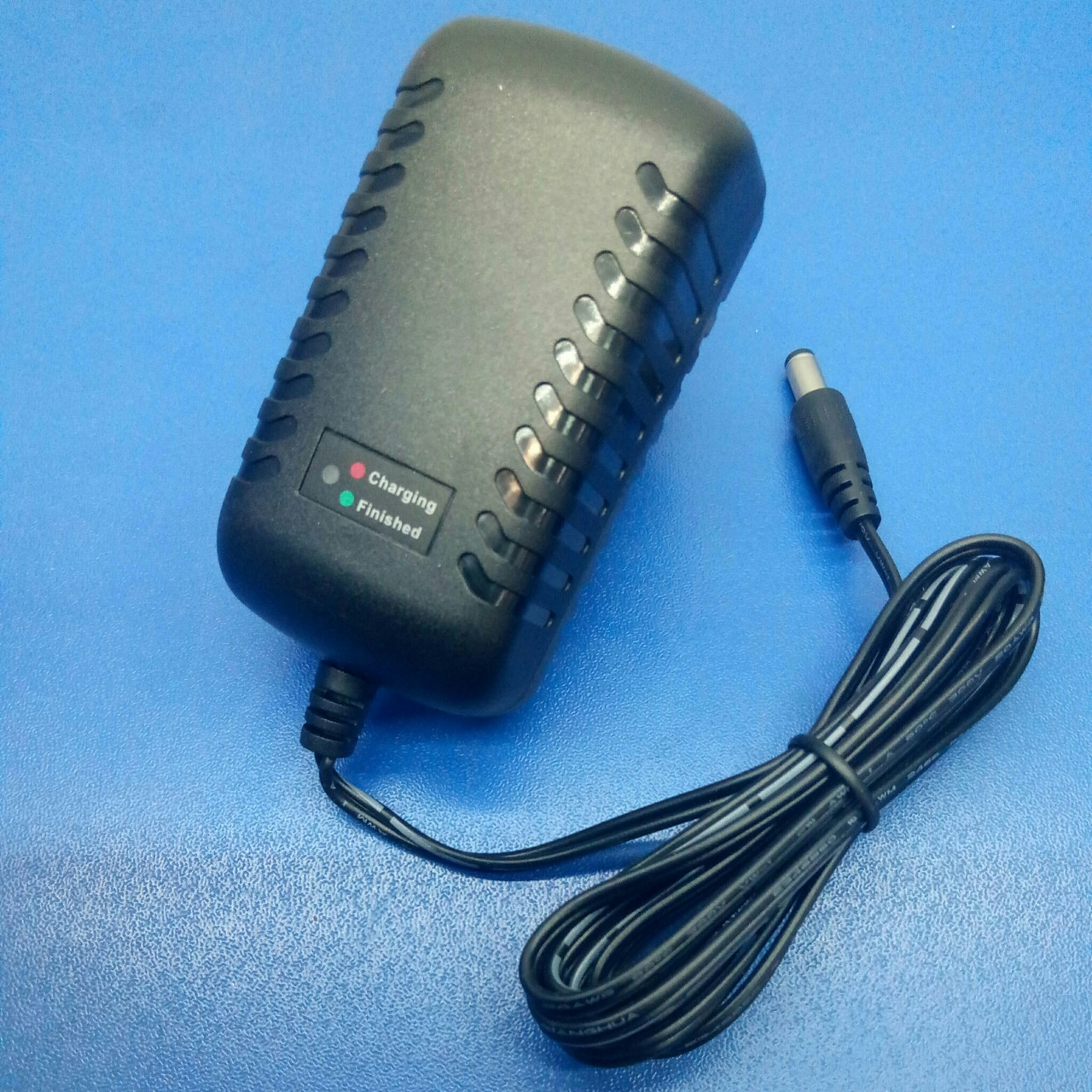 Зарядний пристрій GreenP2012-F2 6V 2A Авто- (7,2 V-2секц), фото 1