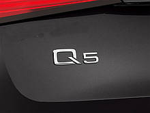 Шильдик напис Q5 на кришку багажника AUDI