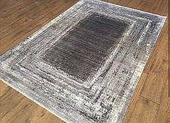 Тонкий сіро-бежевий преміум килим для сучасних інтер'єрів