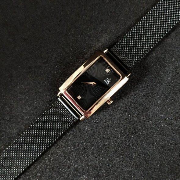 Жіночі наручні годинники Shengke Victoria