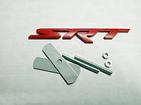 Шильдик напис SRT червона на решітку радіатора