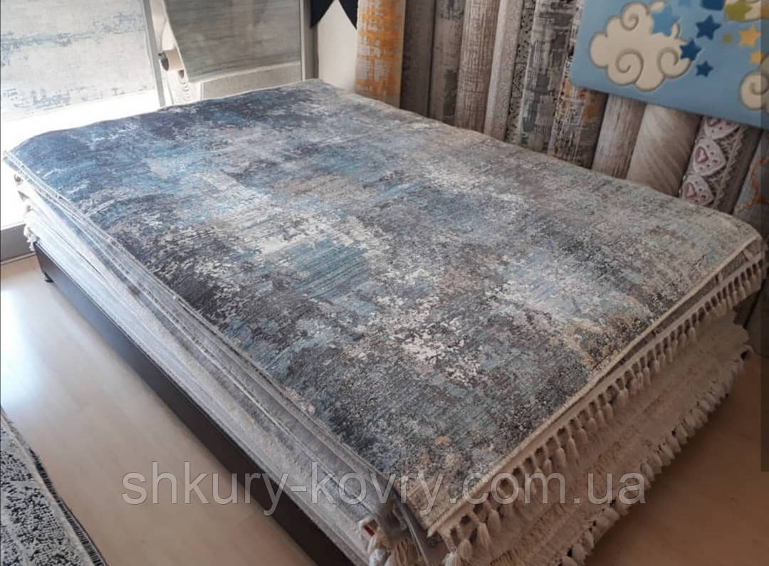 Тонкий бамбуковий сіро-синє килим шикарної якості в стилі модерн