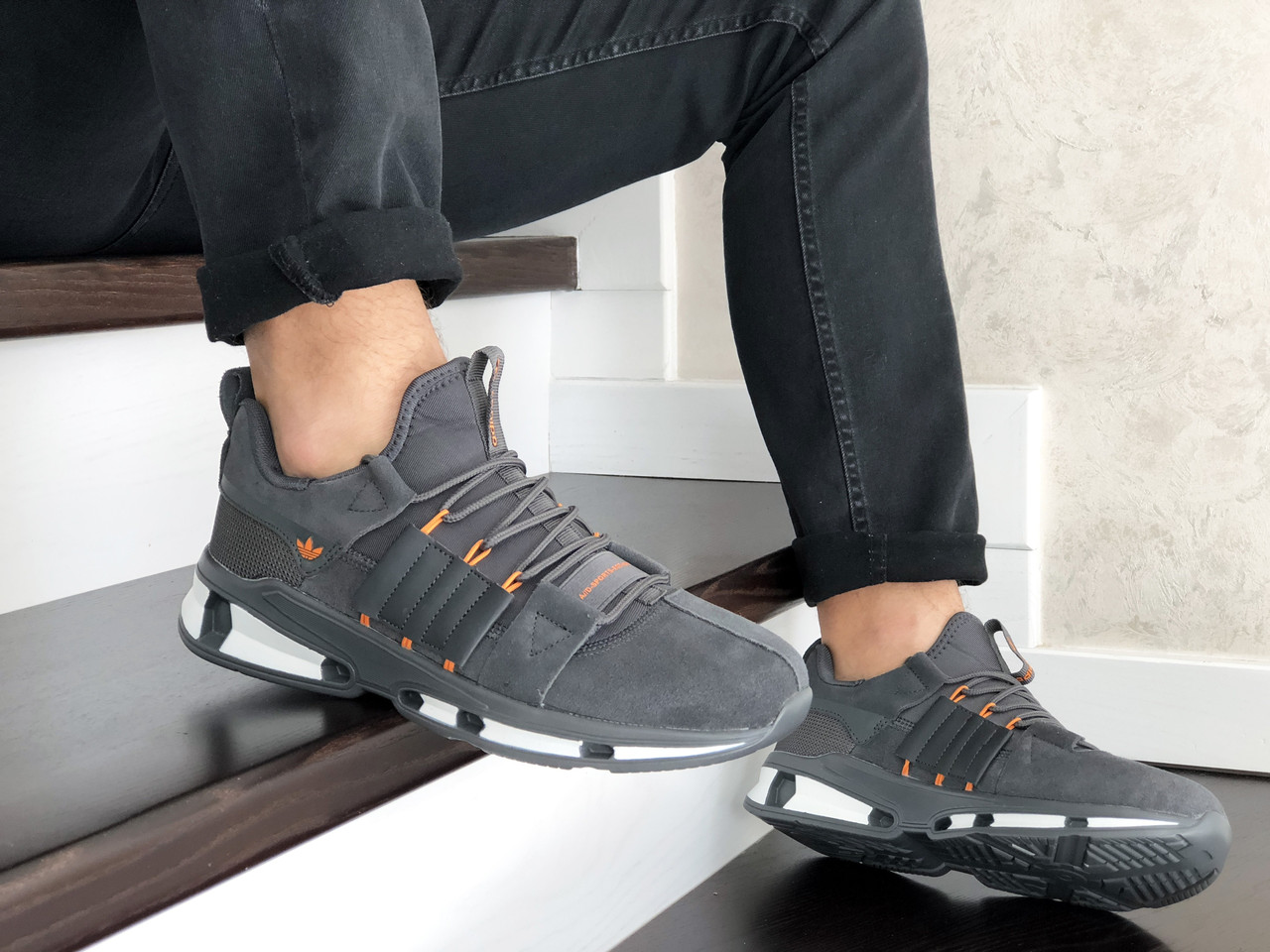 Чоловічі кросівки Adidas замшеві чорно сірі