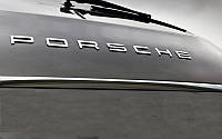 Эмблема надпись Porsche хром на крышку багажника