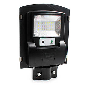 Вуличний ліхтар на стовп із підзарядкою від сонця 1VPP