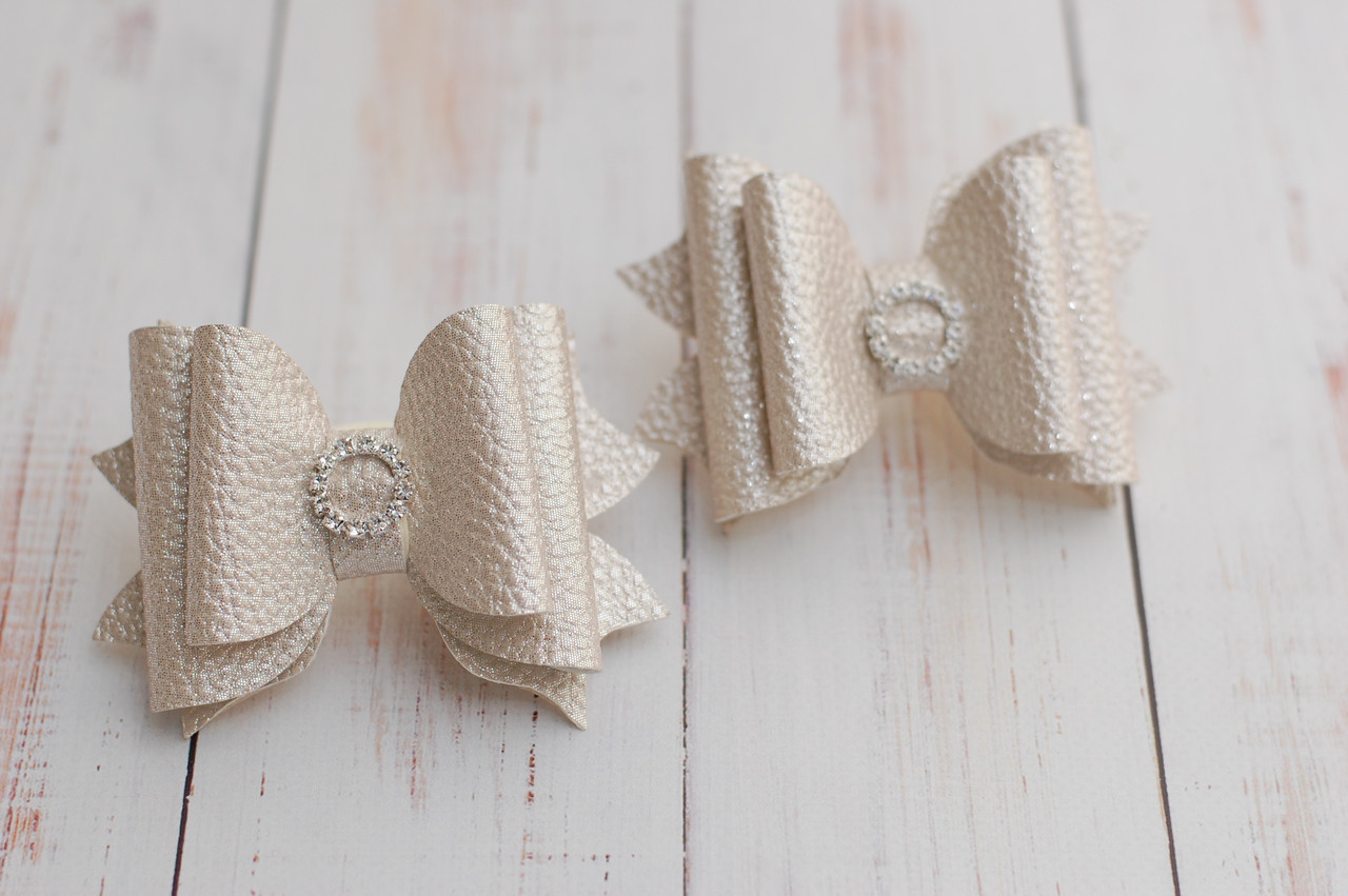 Бантики з екокожі бежеві на резинці 2 штуки 279 об, фото 1