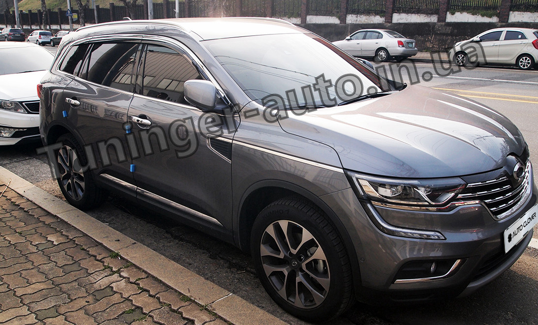 Вітровики з хром смугою, дефлектори вікон Renault Koleos 2017- (Autoclover/D947/Корея)