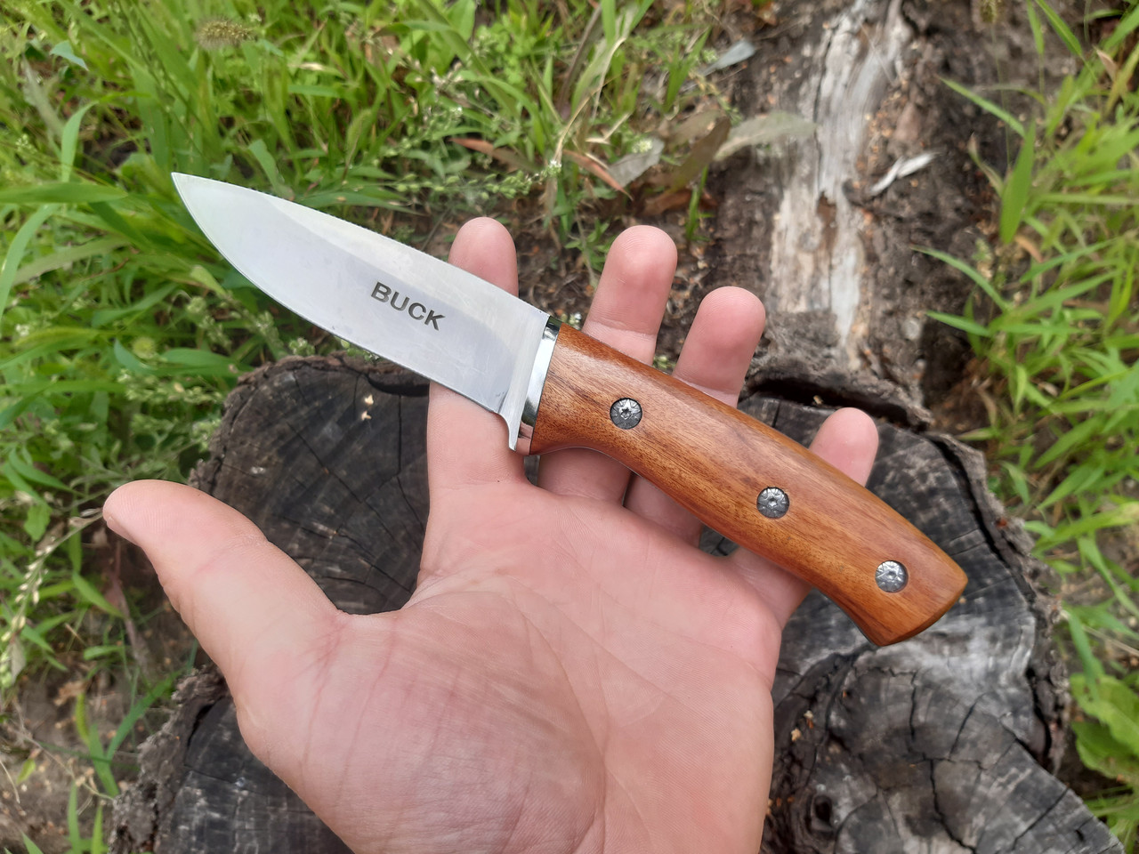 Мисливський ніж Buck Vanguard С136