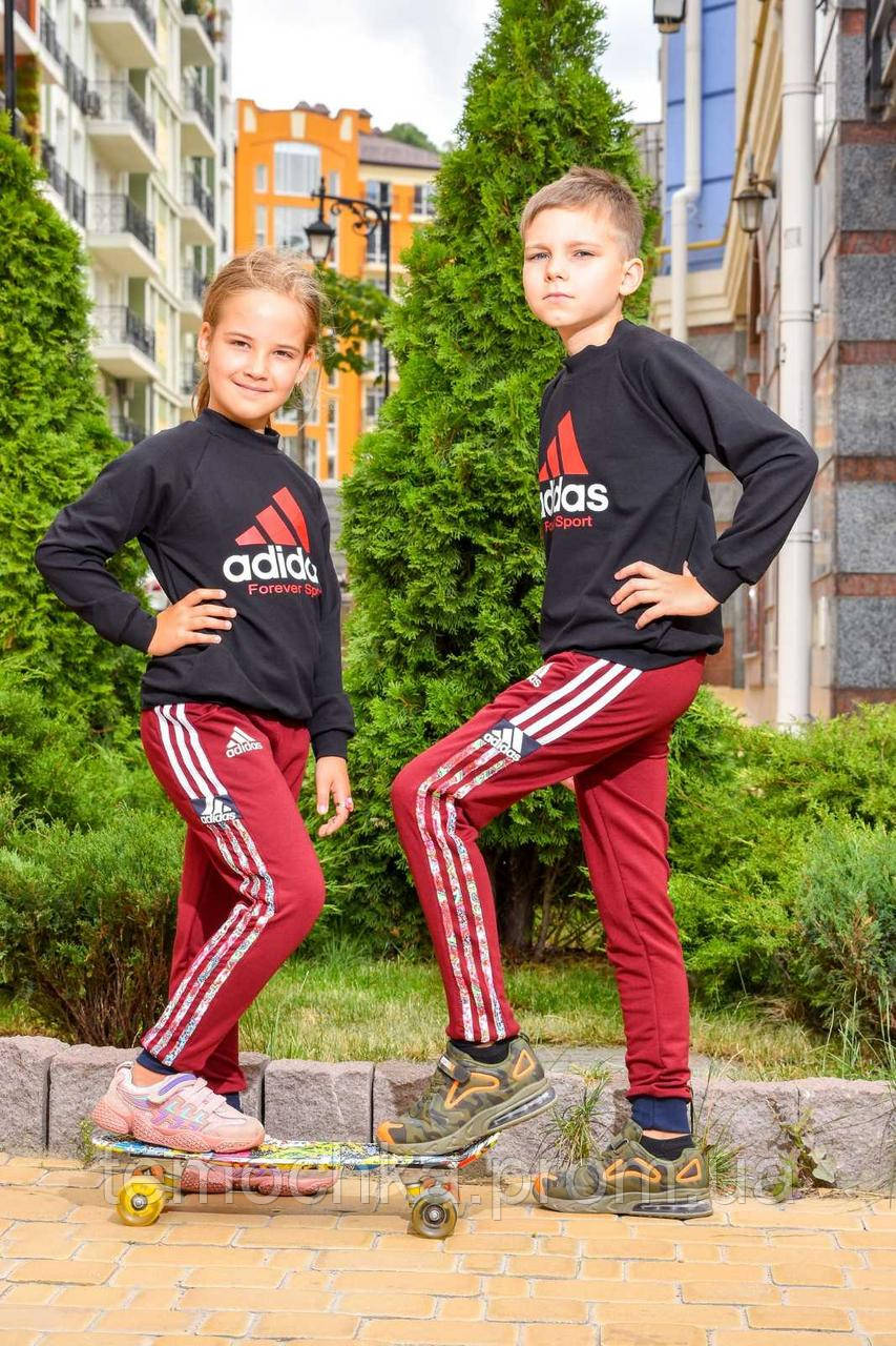 Чорні, зелені та бордові спортивні штани дитячі для хлопчика і дівчинки з лампасами Адидас