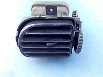 Решітка воздуховода ліва BC1C-64-820 Mazda 323 BA C