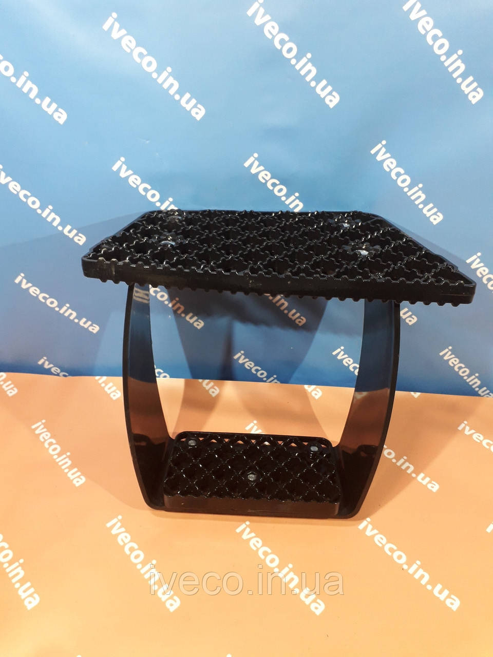 ПІДНОЖКА КАБІНИ IVECO EUROTECH EUROTRAKKER ЛАВА ПРАВА 500321385 500321386, фото 1