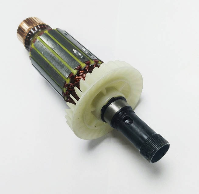 2563002239_w1280_h640_yakor-na