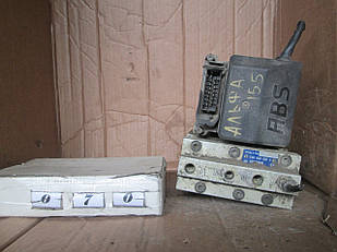 No70 Б/у Блок управління ABS 0265208033 для Alfa Romeo 155 1992-1998