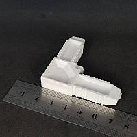 Кут для зовнішньої віконної москітної сітки з профілю 10*20 мм (білий)