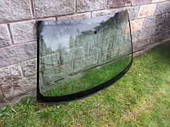 Оригінальне лобове скло Avant