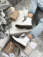 Стильні жіночі черевики Dr Martens білого кольору. Черевики Доктор Мартінс для дівчат з хутром., фото 4