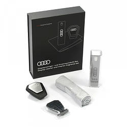 Набір аксесуарів для салону Audi Display Cleaner and Interior Fragrance Set артикул 80A057800