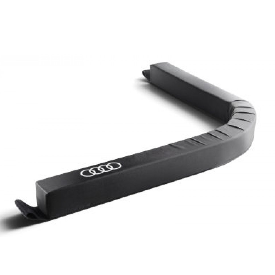 Універсальний гнучкий роздільник багажного відсіку Audi, артикул 8U0017238, фото 1