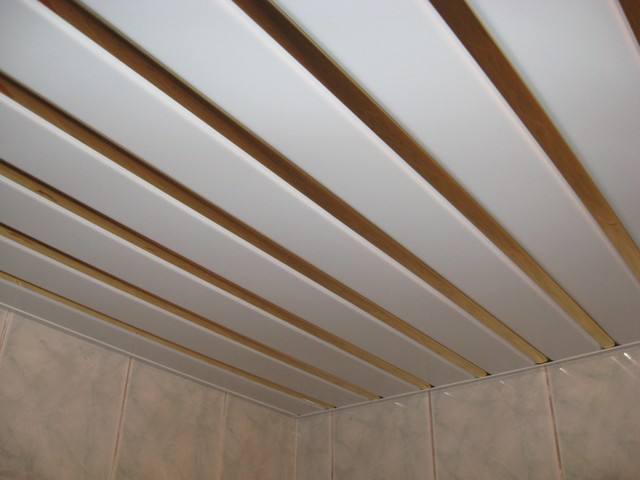 Реечный подвесной алюминиевый потолок панели белый глянец, белый матовый, белый металлик - фото 6 - id-p14666140