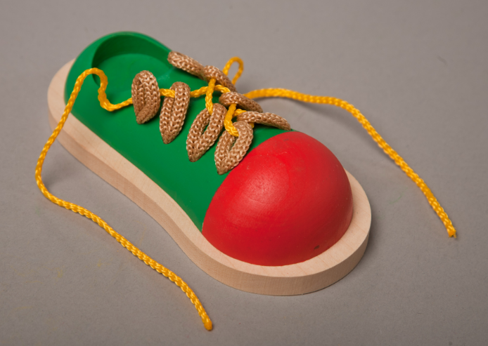 Шнурівка Кед Komarovtoys К147