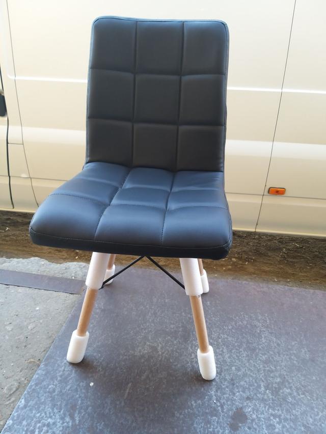 Купити обідній стілець Лофт Оскар чорний