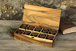 Іменний дерев'яний органайзер для годинників, прикрас, особистих речей. Елітний подарунок дружині, дівчині, сестрі, мамі