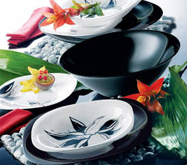 Набори та набори столові