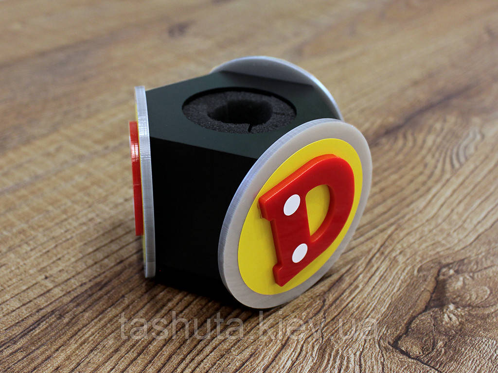 Насадка для микрофона шестиугольная с объемным логотипом Ташута  (37-10025)