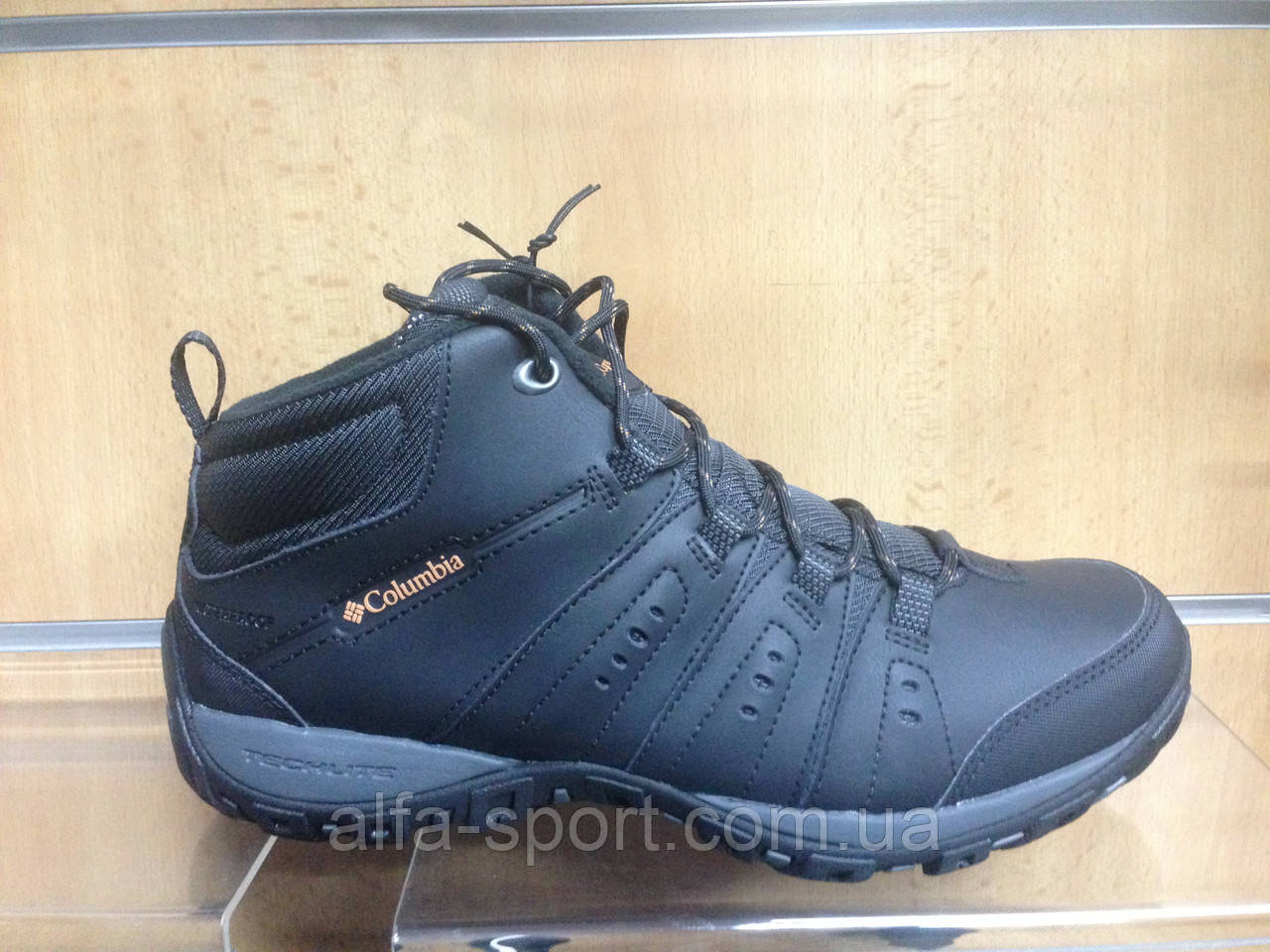Ботинки Columbia Woodburn 2 Chukka WR Omni-Heat (BM3926-010), фото 1