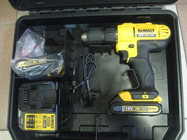 DeWALT DCD710D2
