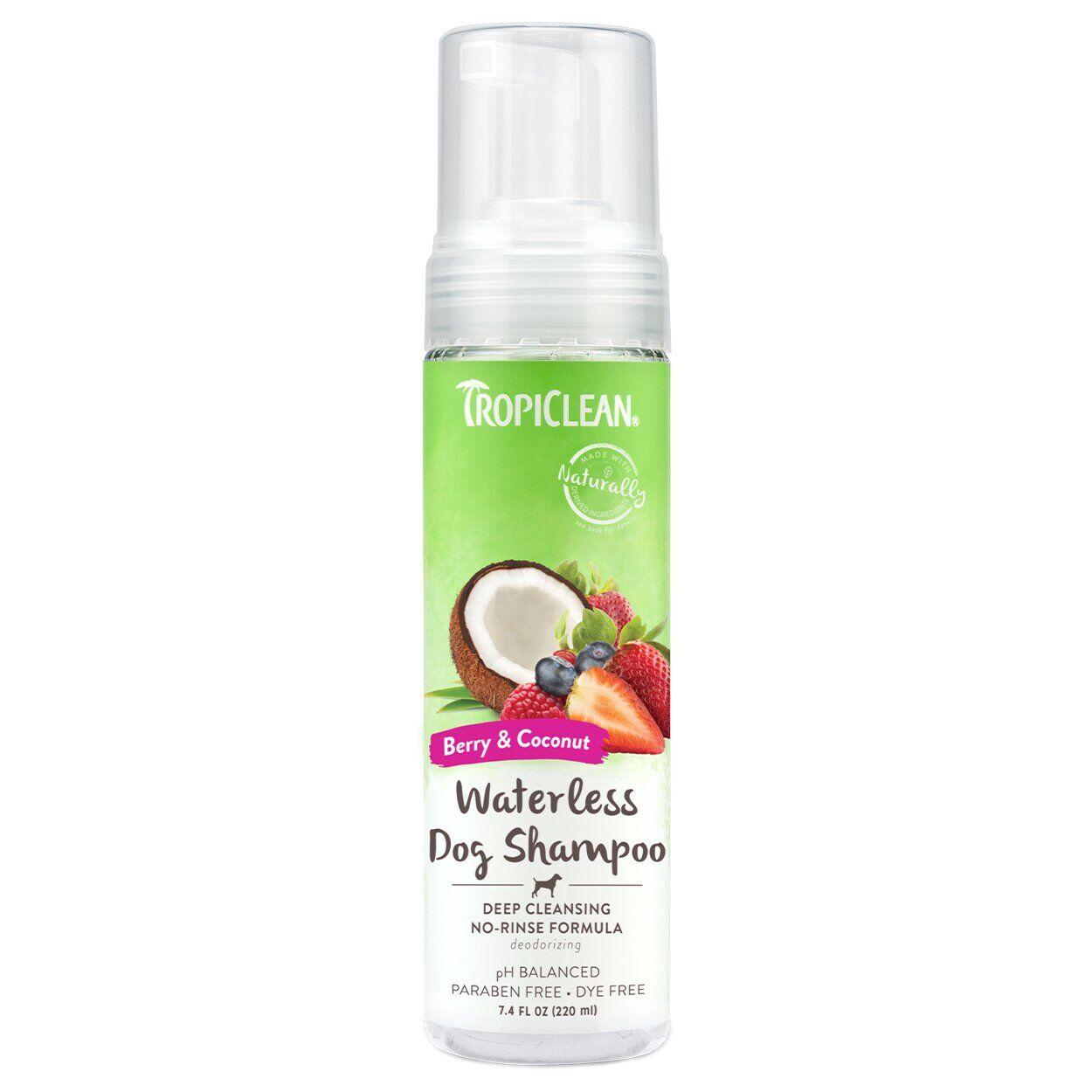 Сухий шампунь-спрей для собак TropiClean «Berry & Coconut» (Ягоди і кокос) 220 мл