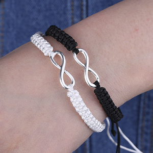 Браслети різні