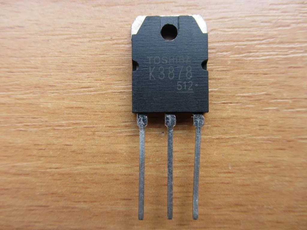 Транзистор K3878 9A, 900V, TO3P