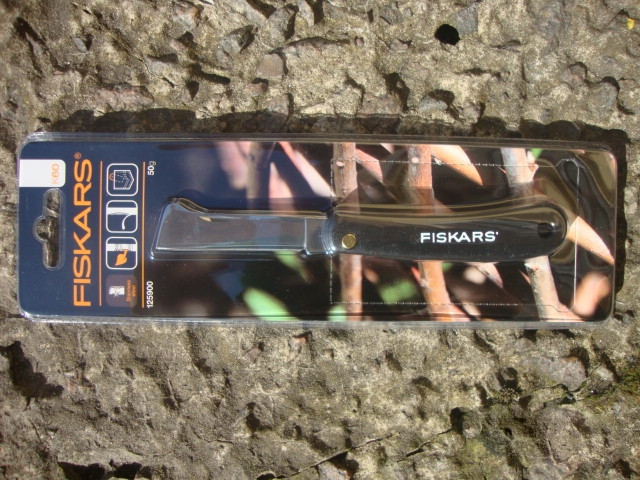 Ніж прищеплювальний Fiskars "К60" (125900/1001625)