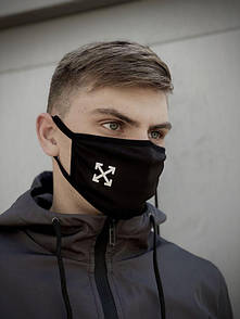 Тканинна маска з брендовим логотипом. Колір: чорний