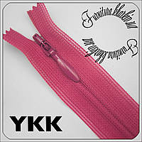 Молния потайная YKK 20 см малинового цвета №354