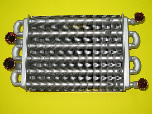 Бітермічний теплообмінник 65106300 Ariston Egis