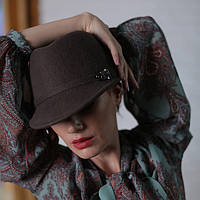 Модная женская кепи из фетра с ремешком формы жокейка шоколадный