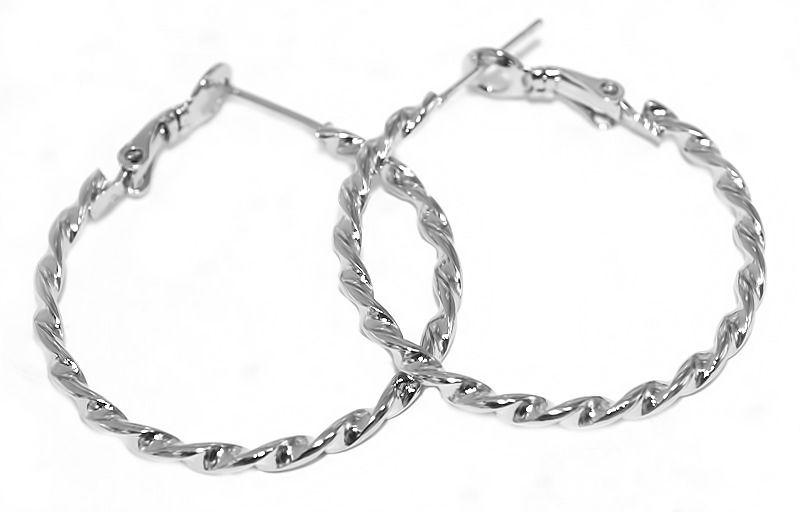 Булатні сережки-кільця рифлені. Родій. Діаметр: 3,1 см. Ширина: 3 мм.