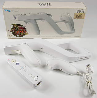Комплект джойстиків для Nintendo Wii Wii Zapper + Wii Remote
