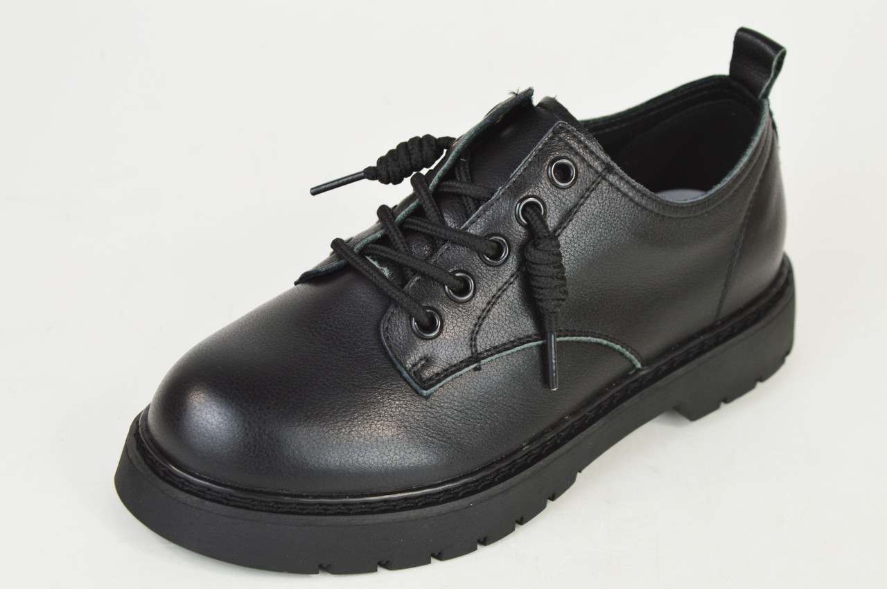Туфлі чорні на шнурках Berkonty 8015 шкіра