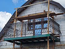 Кованые перила на балкон 1