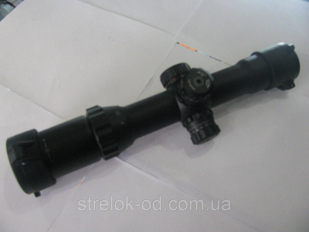 Оптичний загінний приціл LEAPERS 30 mm 1-4x28 SCP3-1428L1