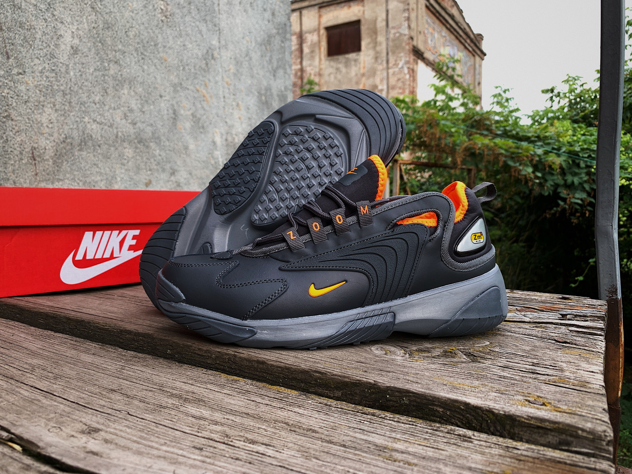 Чоловічі кросівки Nike Zoom 2000 Grey