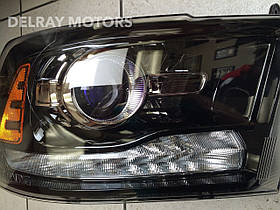 Dodge RAM 1500 2013-2019 Фара права Нова Оригінал