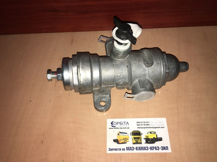 2576833590_w640_h640_257683359